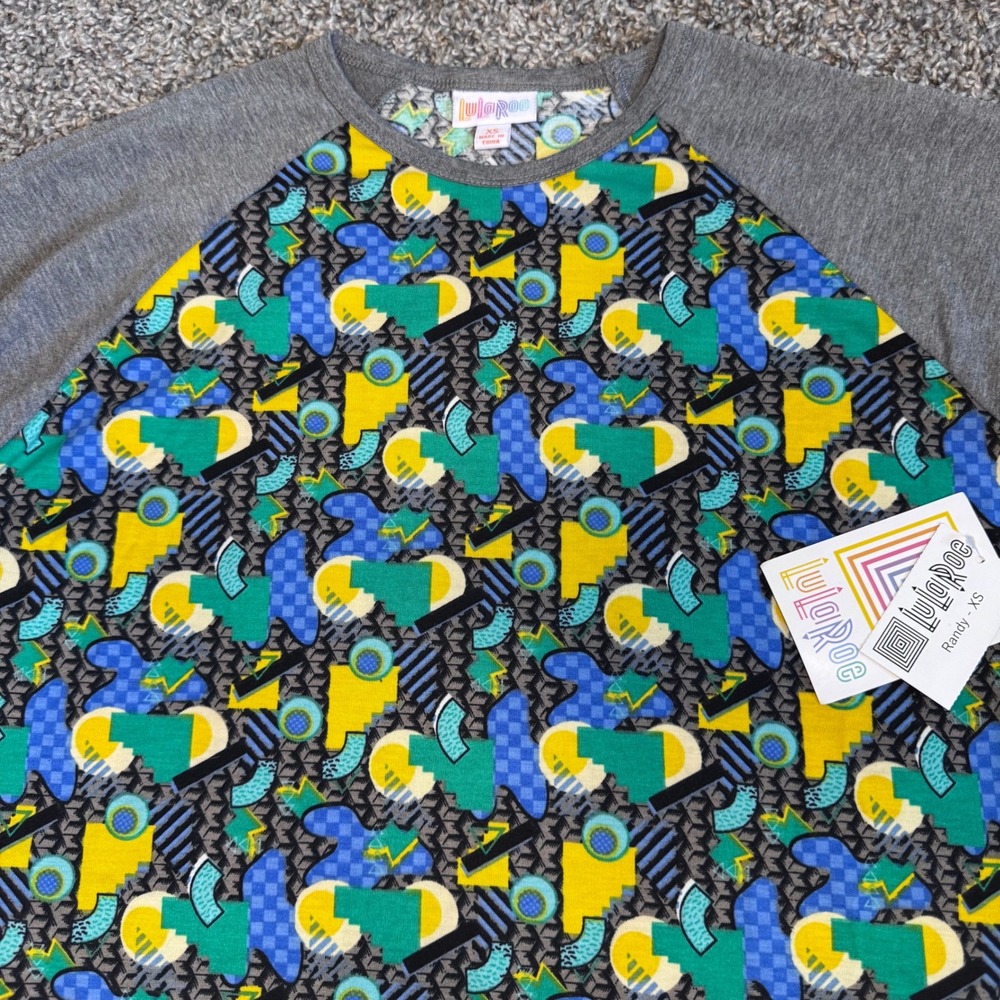 NWT LuLaRoe Randy Women's XS Multicolor Geometric Print Raglan Top 3/4 Sleeve